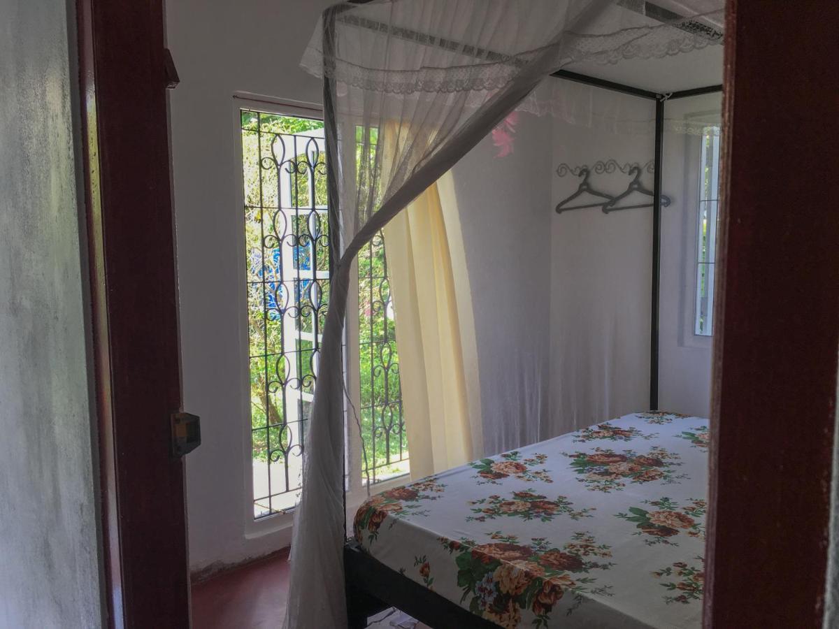 Silvas Surf Home Weligama Exterior foto